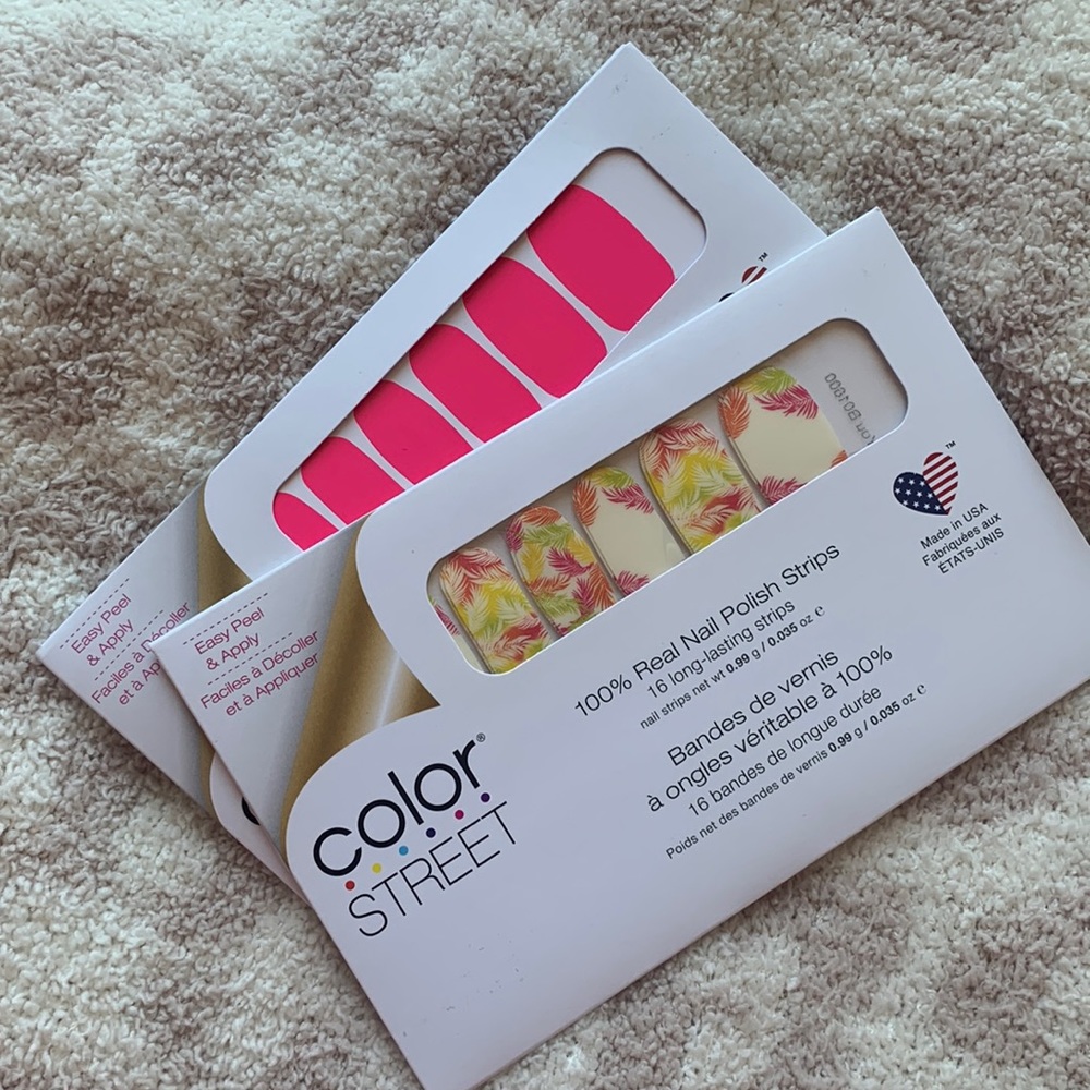 Color Street Nails Set of 2. Frond of You & Gloss Angeles